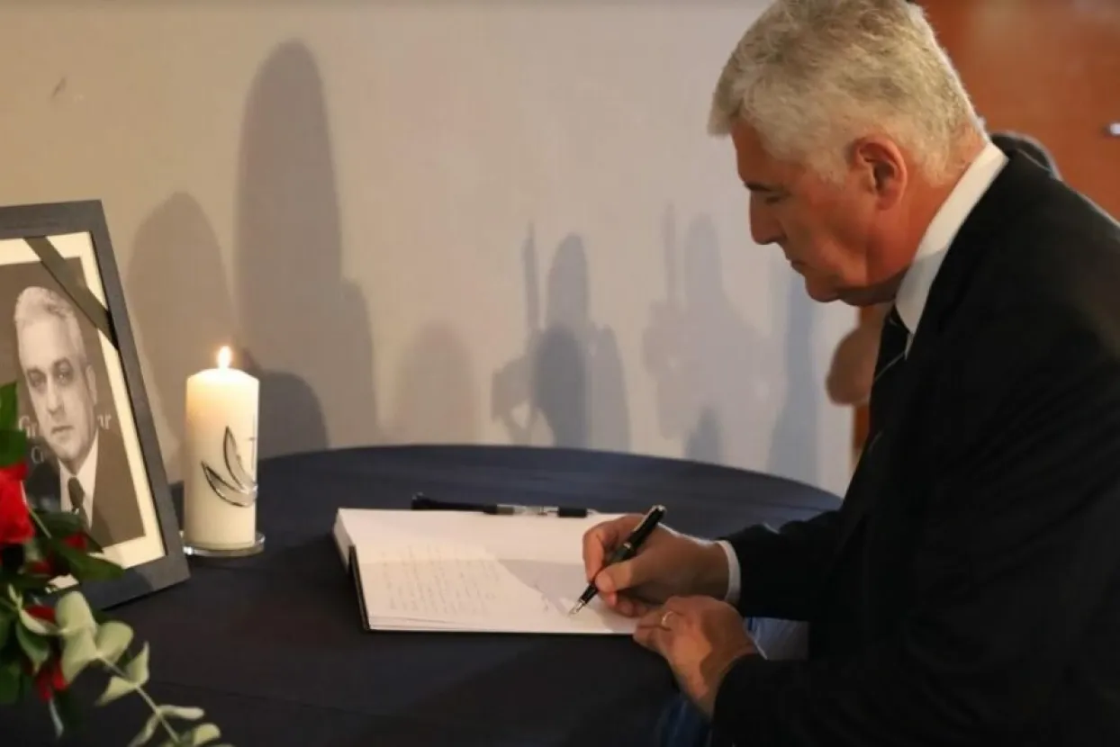 Ispraćaj Ljube Be&scaron;lića