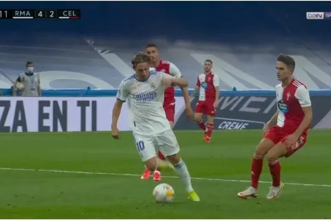 Luka Modrić u prodoru