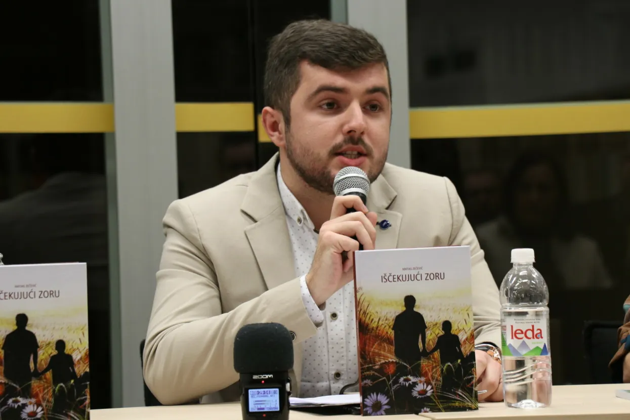 Nova knjiga Matiasa Zečevića