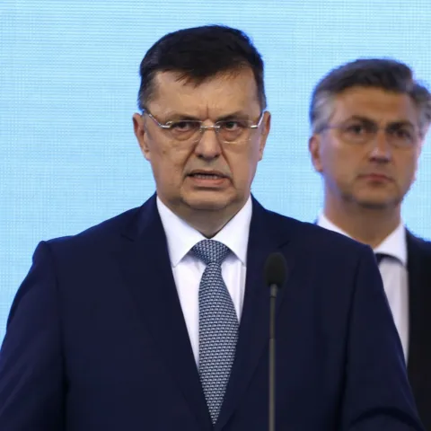 Predsjedatelj Vijeća ministara BiH Zoran Tegeltija na otvaranju mosta Svilaj