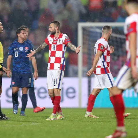 11.10.2021., stadion Gradski vrt, Osijek - Kvalifikacije za Svjetsko nogometno prvenstvo 2022. godine u Katru, skupina H, 8. kolo, Hrvatska - Slovacka. Marcelo Brozovic