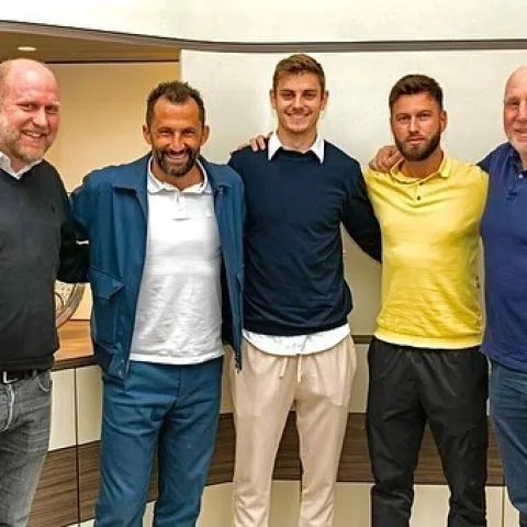 Hrvatski reprezentativac Stanišić produljio s Bayernom