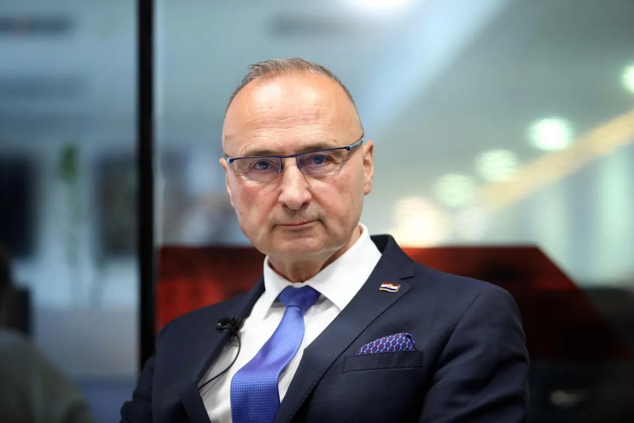 15.02.2021.Zagreb- Goran Grlic Radman, ministar Europskih i vanjskih poslova.
Photo: Boris Scitar/Vecernji list/PIXSELL