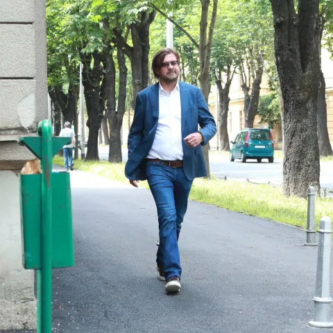 Milan Popović