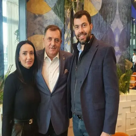 Gorica, Milorad i Igor Dodik