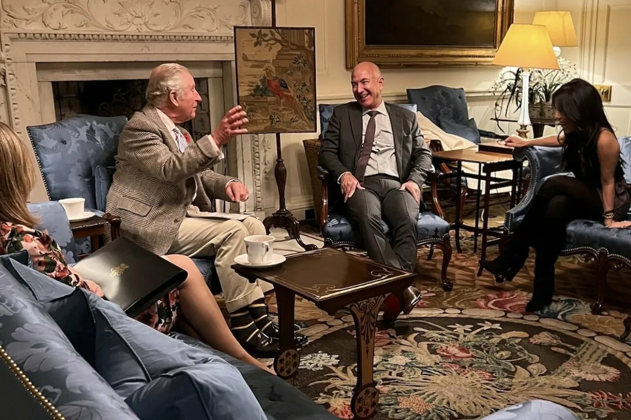 Jeff Bezos i princ Charles