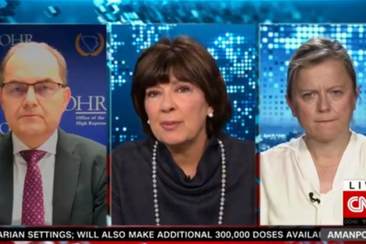 Schmidt, Amanpour i Helić