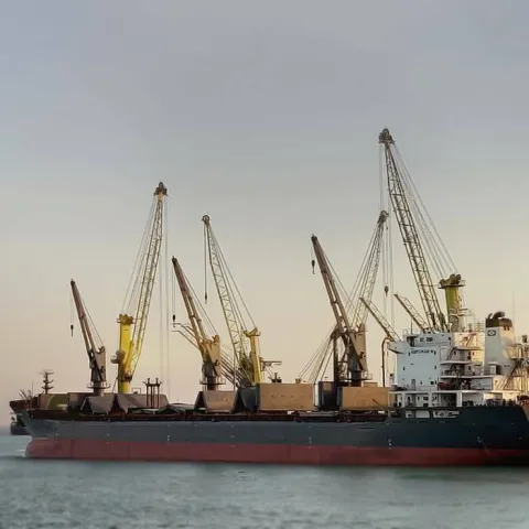 Iranci u Perzijskom zaljevu zaplijenili brod koji je prevozio krijumčareni dizel