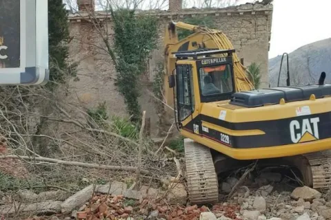 Ru&scaron;enje Ćirine zgrade