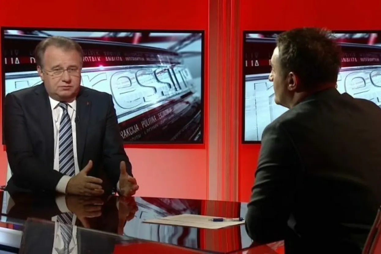 Nermin Nik&scaron;ić