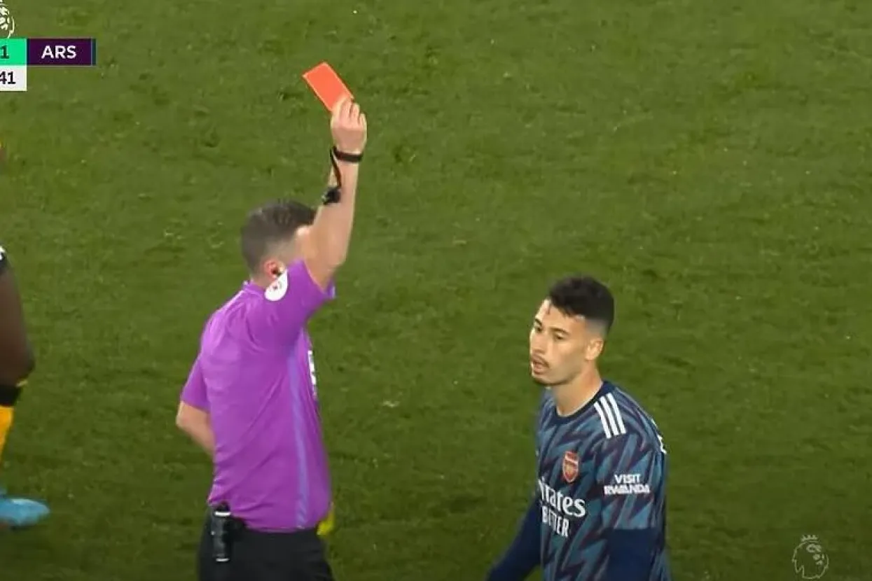 Martinelliju pokazan put prema svlačionici