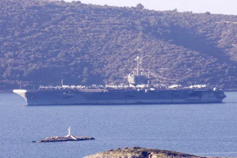 Američki nosač aviona USS Harry S. Truman