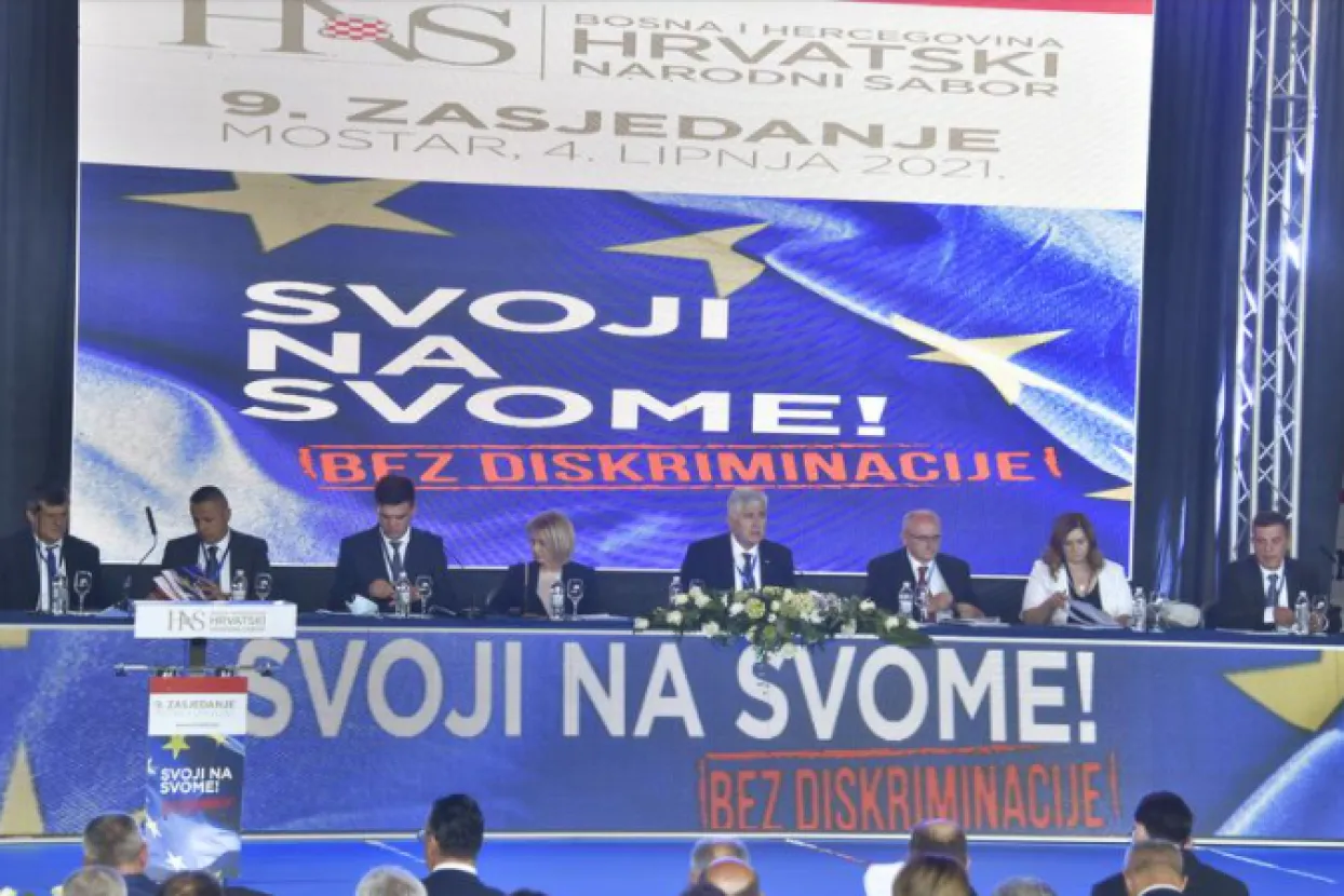 U i&scaron;čekivanju povijesnog zasjedanja