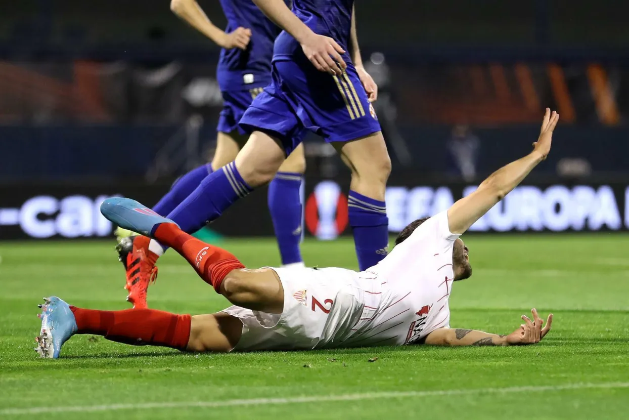 24.02.2022., stadion Maksimir, Zagreb - Uzvratna utakmica sesnaestine finala UEFA Europske lige, GNK Dinamo - FC Sevilla. Gonzalo Montiel Photo: Luka Stanzl/PIXSELL