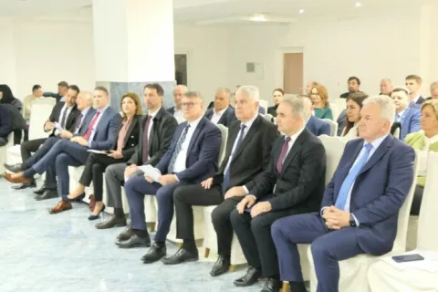 "Prsten" dobio novo vodstvo