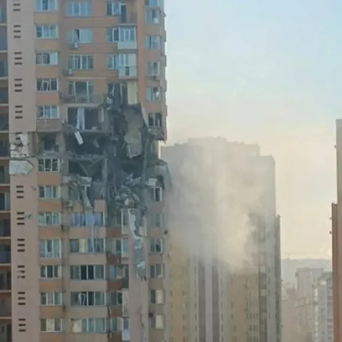 Razorena zgrada u Kijevu