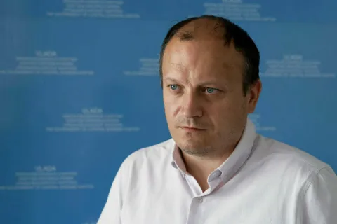 Bojan Domić, ministar obrazovanja, kulture, znanosti i sporta u Vladi ŽSB