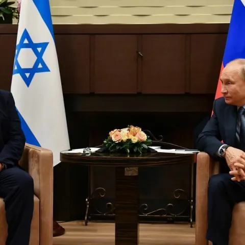 Naftali Bennett i Vladimir Putin