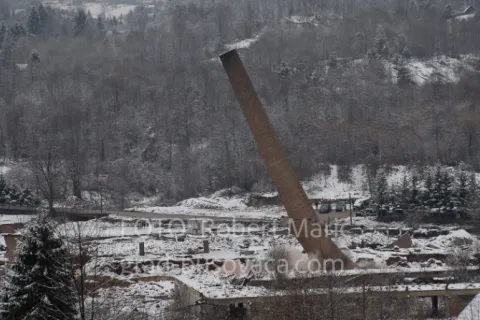 Rušenje dimnjaka nekadašnje Ciglane