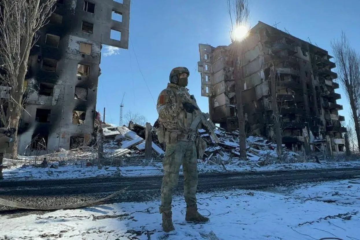 Ruski vojnik u kijevskoj oblasti