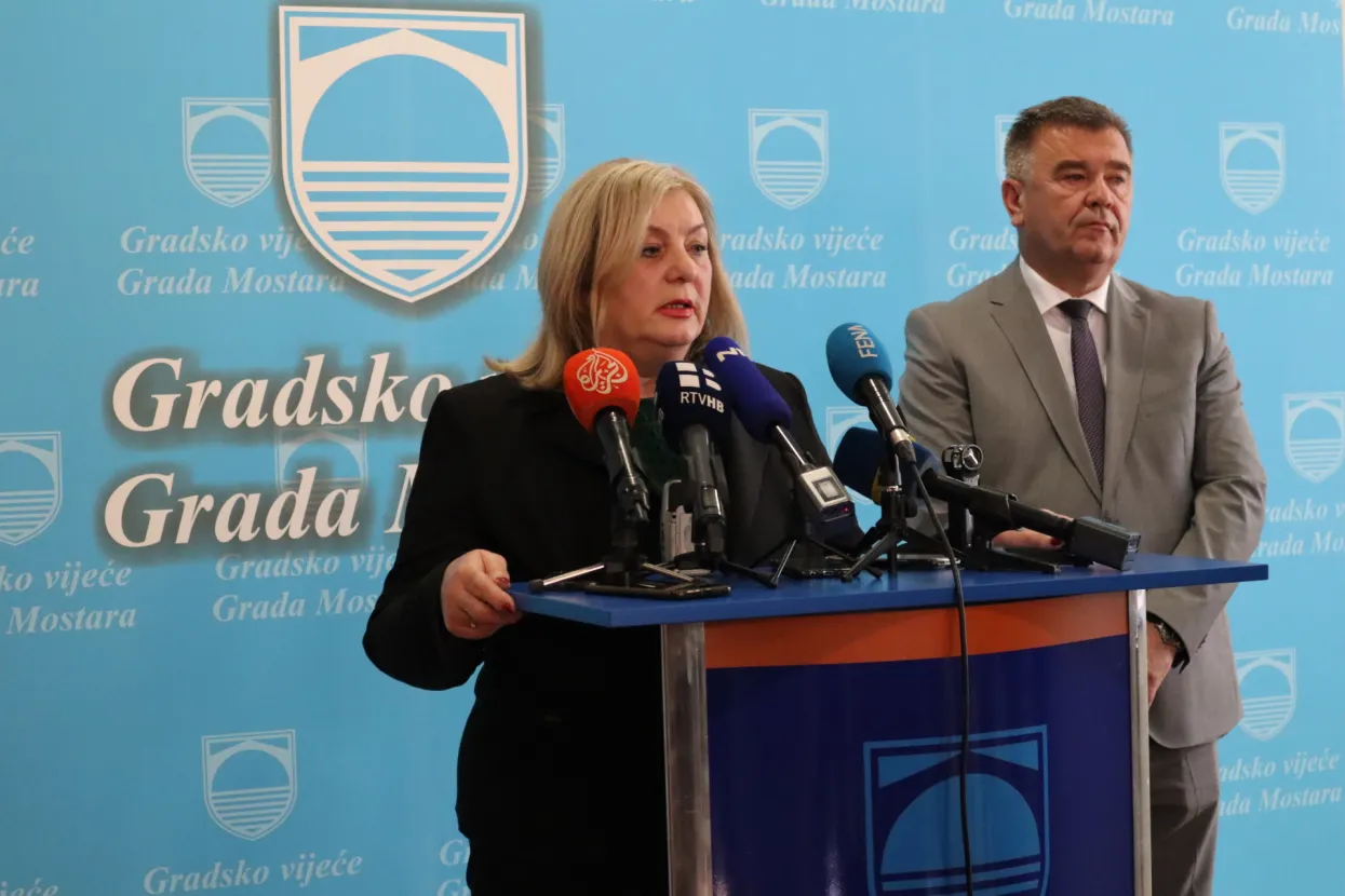 Na redovnoj 19. sjednici Gradskog vijeća Grada Mostara donijeta je odluka o radnom vremenu koja se odnosi na rad trgovačkih objekata u Gradu