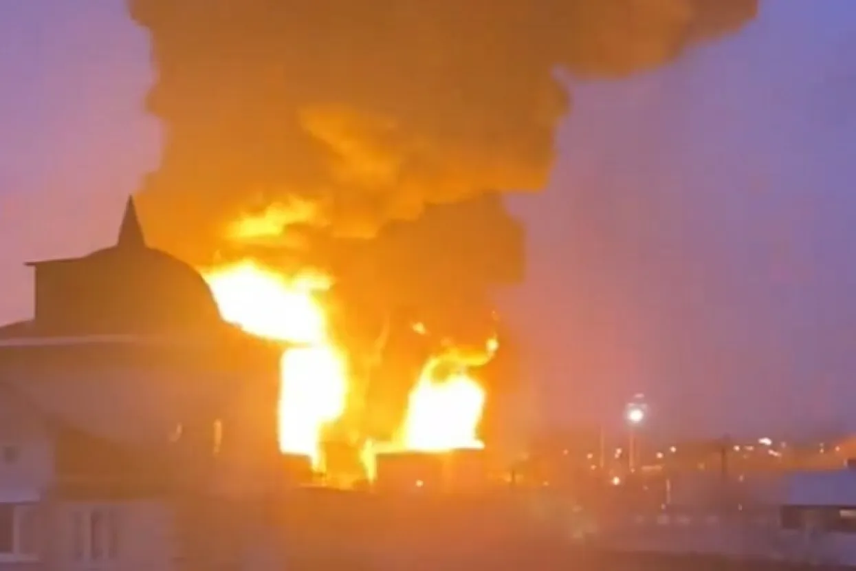 Gori skladi&scaron;te nafte