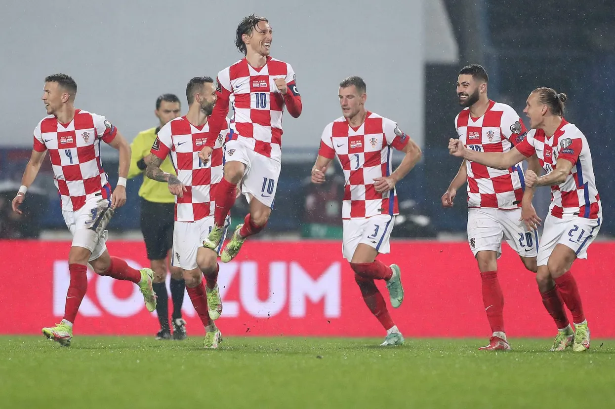 Luka Modrić, Ivan Peri&scaron;ić, Marcelo Brozović, Jo&scaron;ko Gvardiol