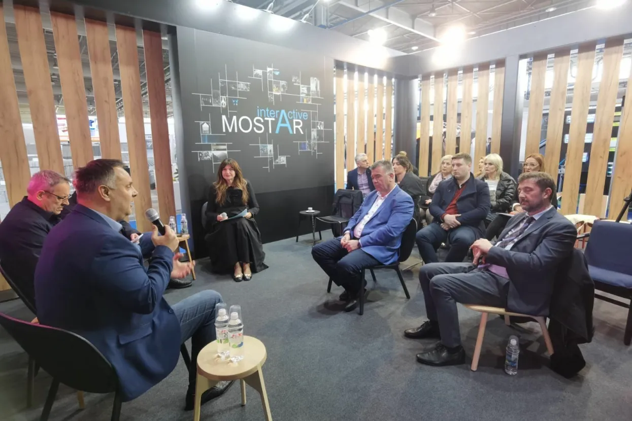Na &scaron;tandu Grada Mostara održana tri panela o turizmu i kulturnoj ba&scaron;tini