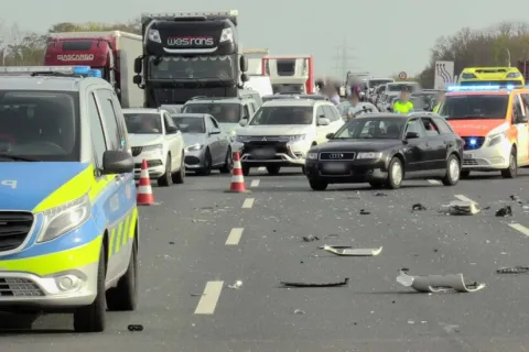 U Njemačkoj poginuo mladić iz BiH: Ispao iz vozila nakon sudara s kamionom