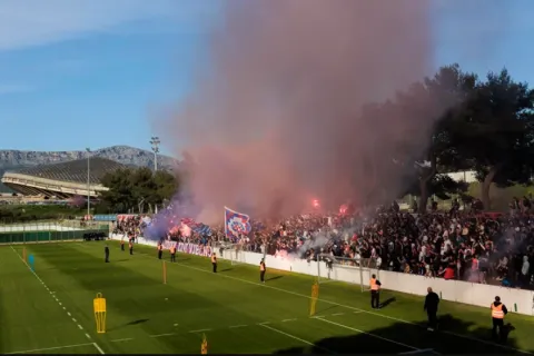 Torcida na trenungu pred derbi s Dinamom