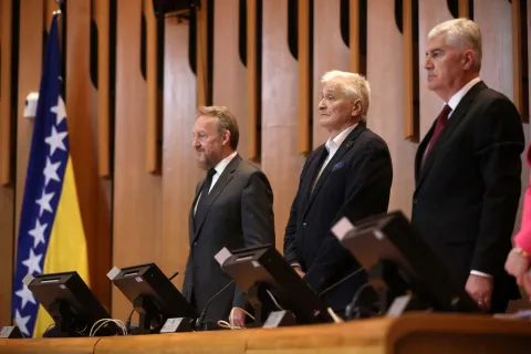 27.04.2022., Sarajevo, Bosna i Hercegovina - Hitna sjednica Doma naroda Parlamentarne skupstine Bosne i Hercegovine.