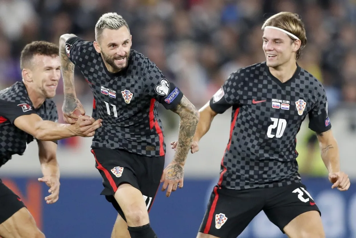 Slovacka - Hrvatska.Marcelo Brozovic, Ivan Perisic, Borna Sosa