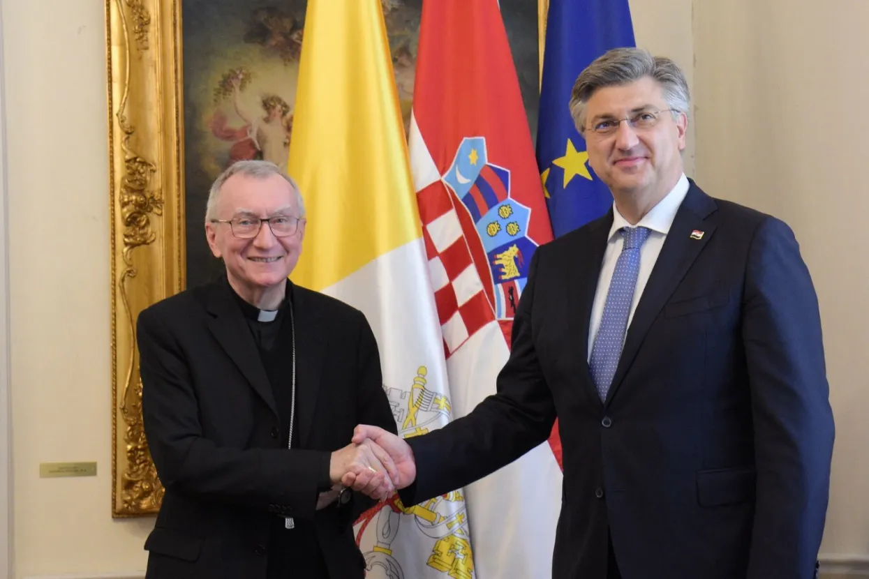 Državni tajnik Svete Stolice kardinal Pietro Parolin sastao se s premijerom Republike Hrvatske&nbsp;Andrejem Plenkovićem