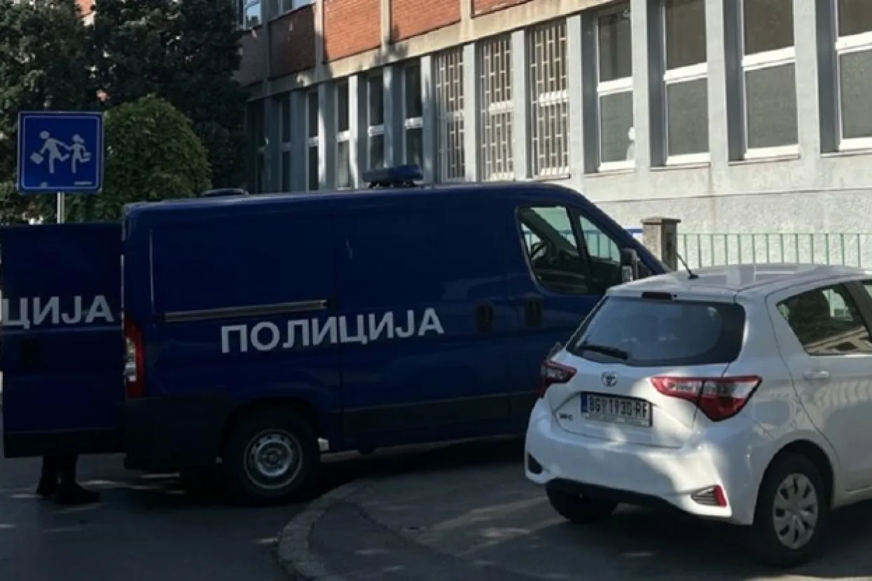 Dojave u bombama u beogradskim &scaron;kolama