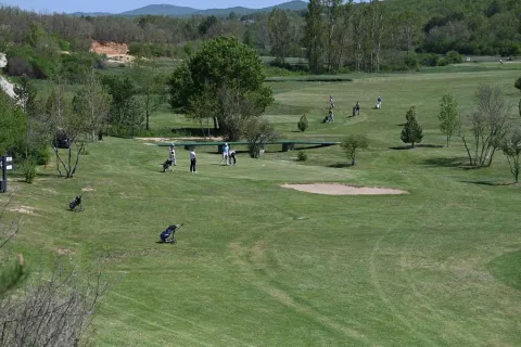 Posu&scaron;je&nbsp;prvi put ugostilo profesionalni turnir u golfu, sudionici lopticu napucavali - iz BiH u Hrvatsku