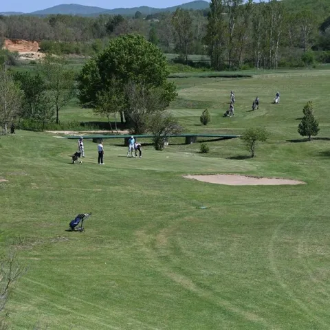 Posu&scaron;je&nbsp;prvi put ugostilo profesionalni turnir u golfu, sudionici lopticu napucavali - iz BiH u Hrvatsku