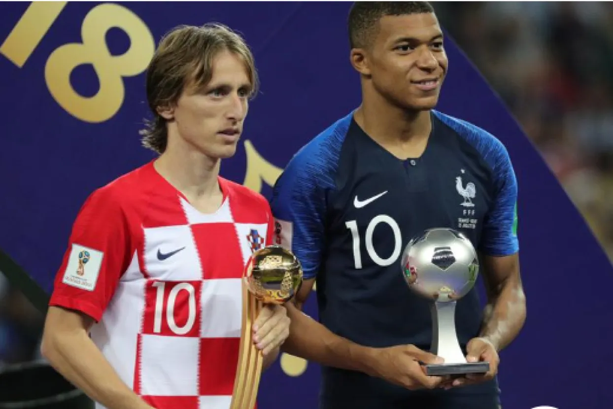 Modrić govorio o svom ugovoru pa &lsquo;bocnuo&rsquo; Mbappea