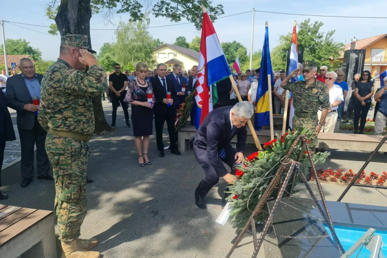 Čović u Odžaku nazočio sredi&scaron;njem događaju obilježavanja "Dana sjećanja 2022."