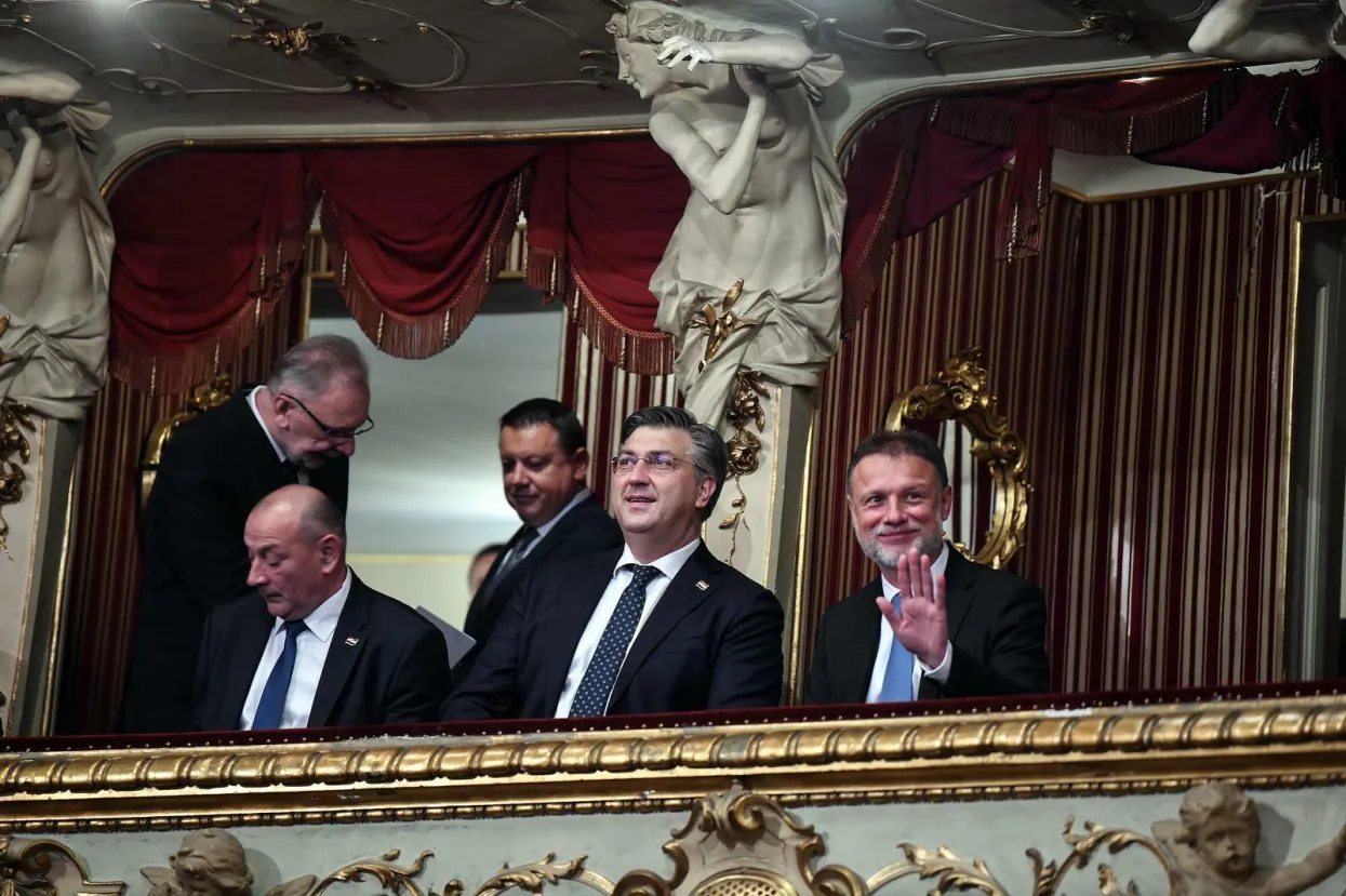 29.05.2022., Zagreb - Svecani koncert u povodu Dana drzavnosti i 30. obljetnice medjunarodnog priznanja Republike Hrvatske. Tomo Medved, Andrej Plenkovic, Gordan Jandrokovic Photo: Sandra Simunovic/PIXSELL