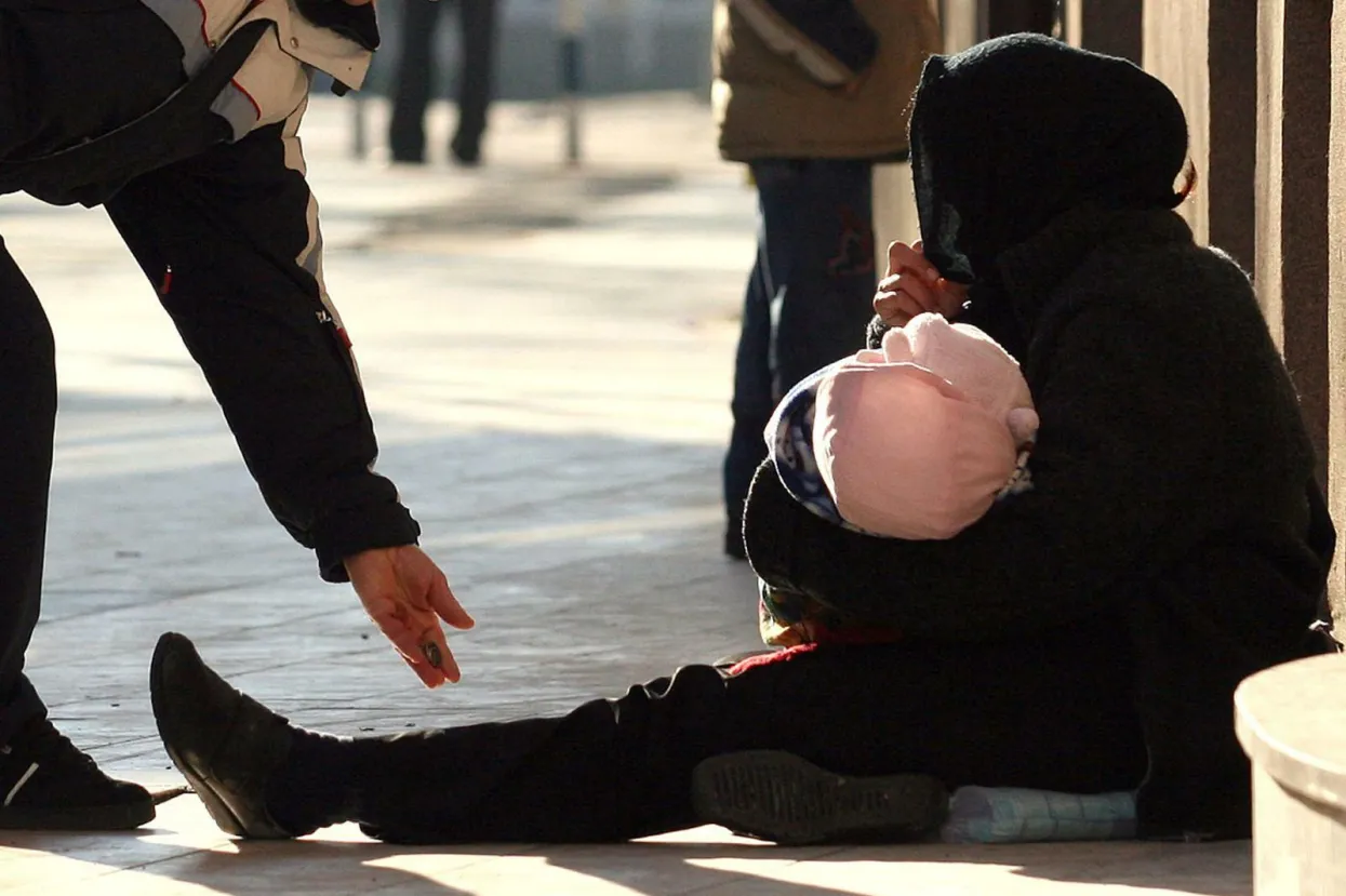 26.10.2009., Cakovec, Hrvatska - Prosjacenje po gradu, ilustracija. "nPhoto: Vjeran Zganec-Rogulja/VLM/PIXSELL