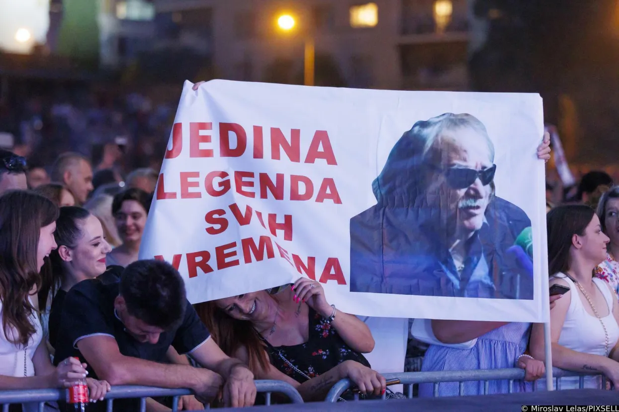 Veliki koncert Mi&scaron;e Kovača na Starom placu