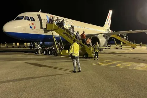 U Mostar sletio prvi ovosezonski charter let iz Dublina