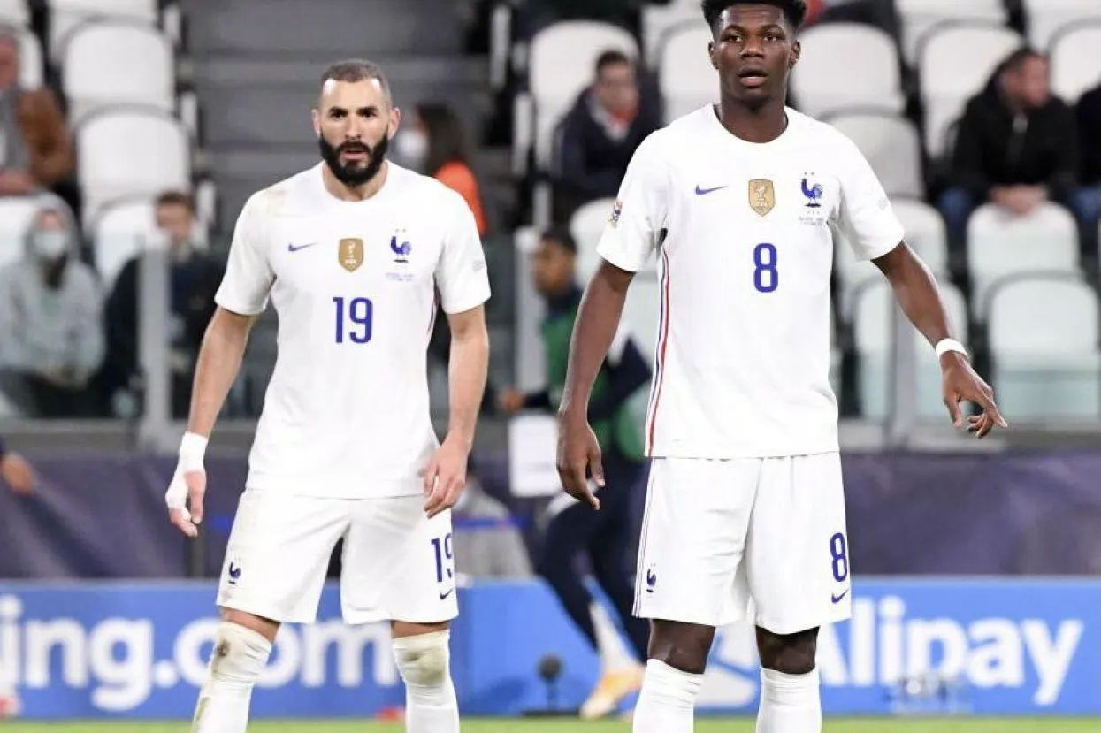 Aur&eacute;lien Tchouam&eacute;ni