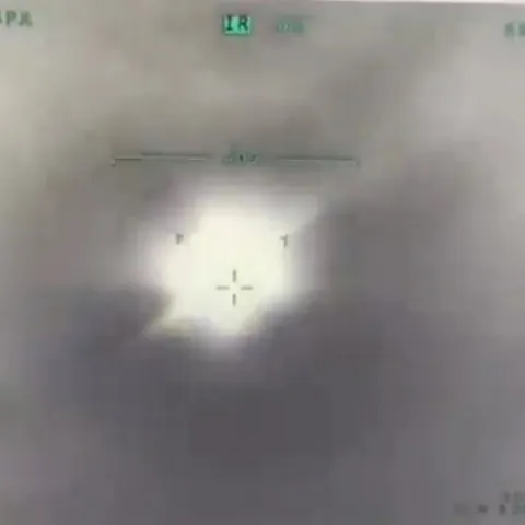 Ukrajinci tvrde da su pogodili ruski tegljač