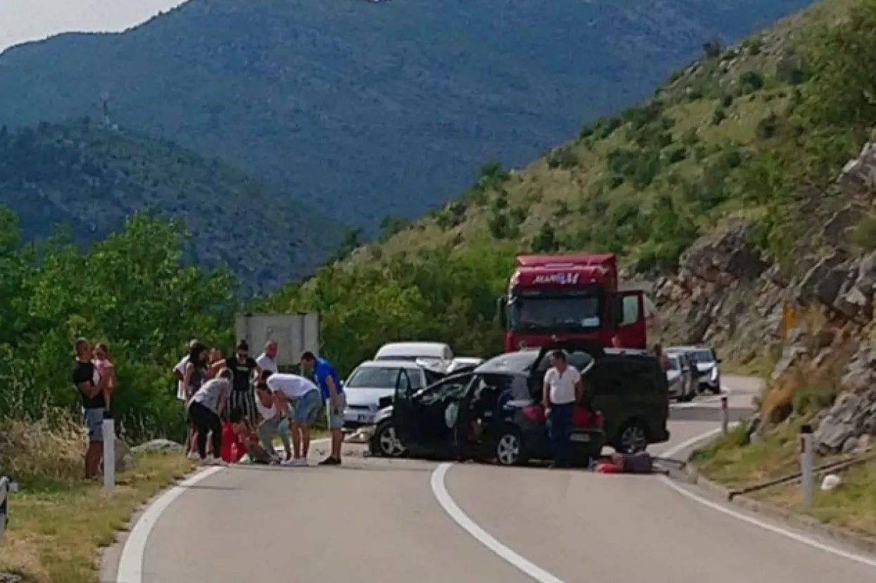 Prometna nesreća u Popovom polju