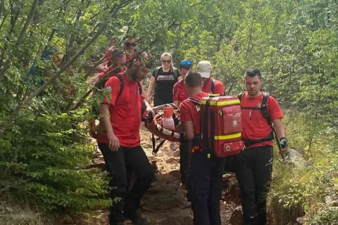 HGSS Čitluk pomogao ozlijeđenoj nizozemskoj državljanki na Križevcu
