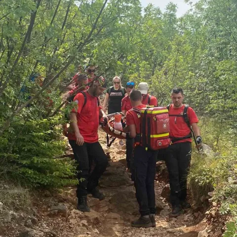 HGSS Čitluk pomogao ozlijeđenoj nizozemskoj državljanki na Križevcu