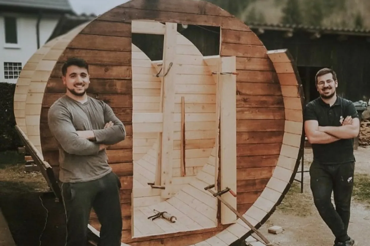 Vedran i Frano otvorili "hotel s milijun zvjezdica"