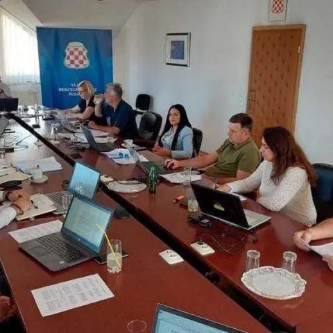 Vlada HBŽ: Ravnatelji zdravstvenih ustanova ne moraju biti liječničke struke