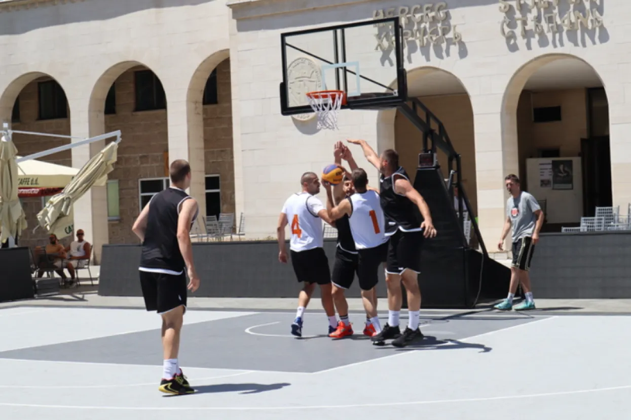 Počeo je turnir Fiba streetball u Mostaru